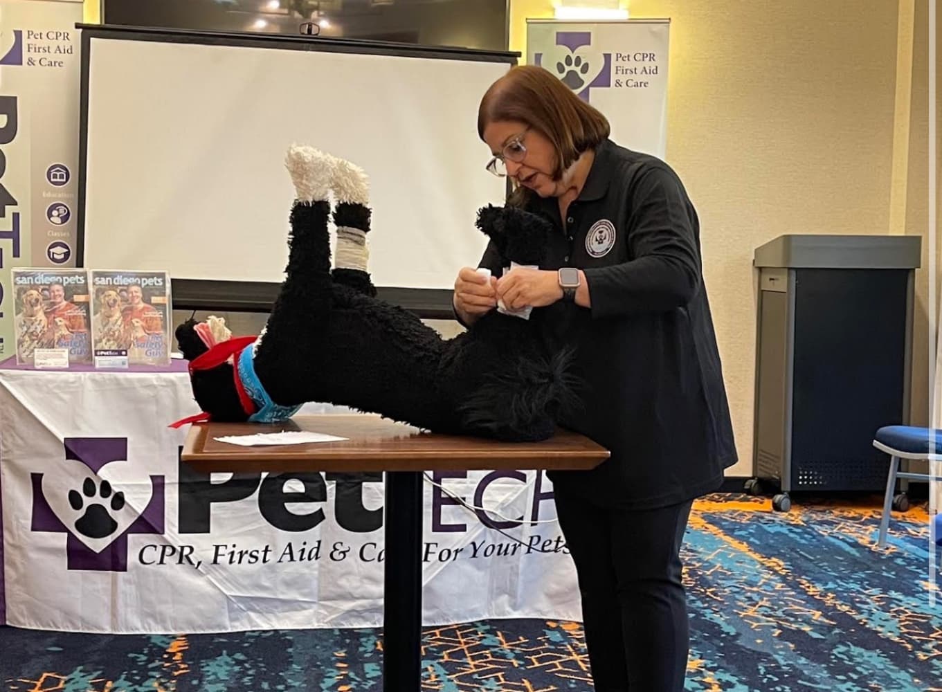 Aprenda CPR, Primeros Auxilios y Cuidado de Mascotas 2